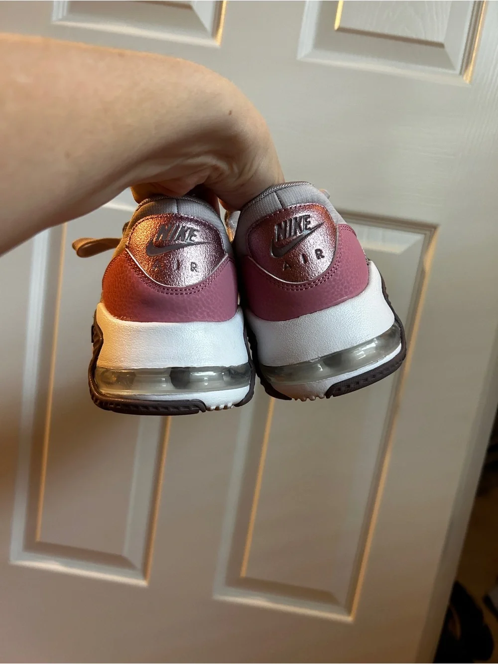 Nike Women's Gray and Mauve Athletic Sneakers - AirMax Trainer